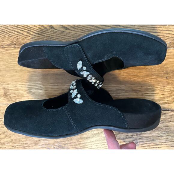 Vionic Jenelle Black Suede Bejeweled Mary Jane Mule Comfort Clog Sz 8 Dressy - Picture 2 of 8